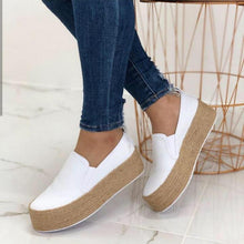 Load image into Gallery viewer, Women  Breathable Canvas Fashion Flats Espadrilles Platform Loafers